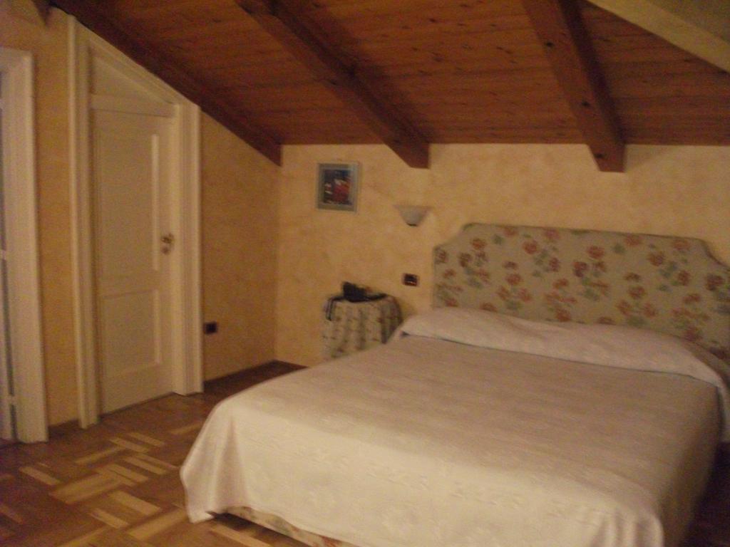 Villa Marcello Касерта Стая снимка